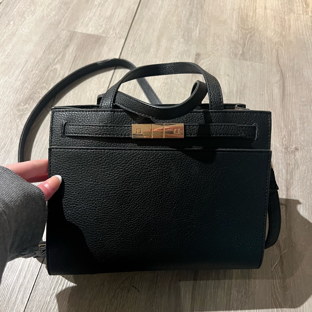 Elegant Black Handbag